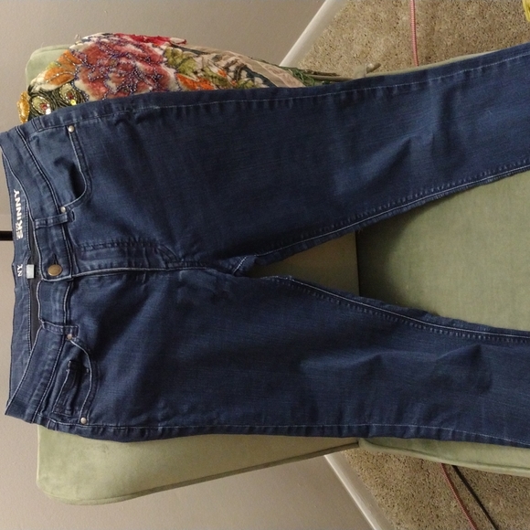 NY&C low rise skinny jean - Picture 2 of 4